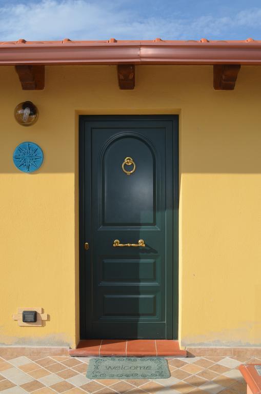 Terrazza Sul Golfo Degli Angeli Villa Капитана Екстериор снимка